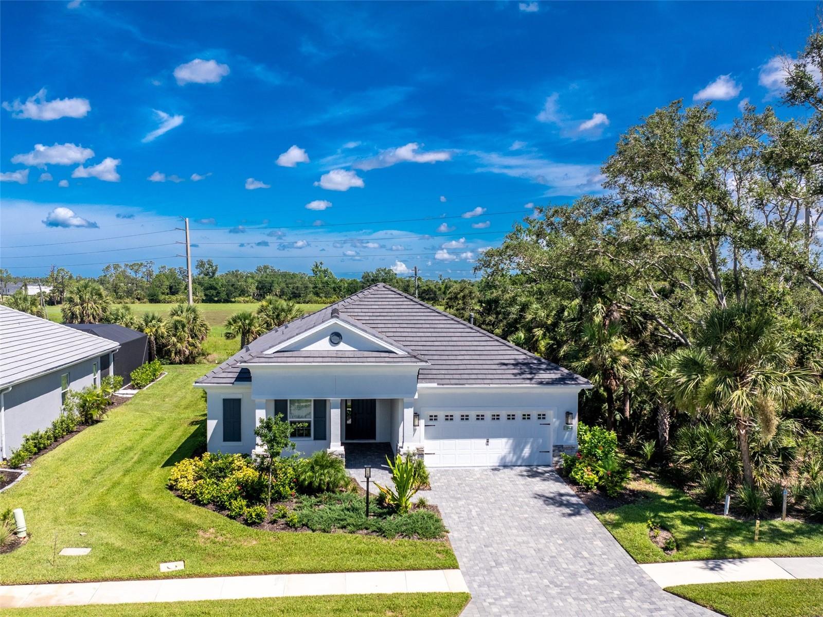 11044 Hogan Cir, Englewood, FL 34223