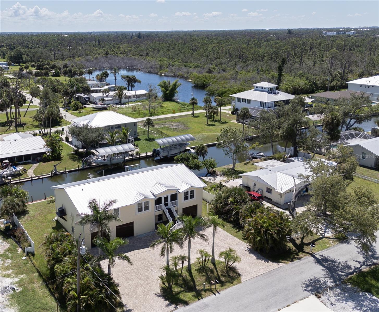 9150 Pine Cove Dr, Englewood, FL 34224