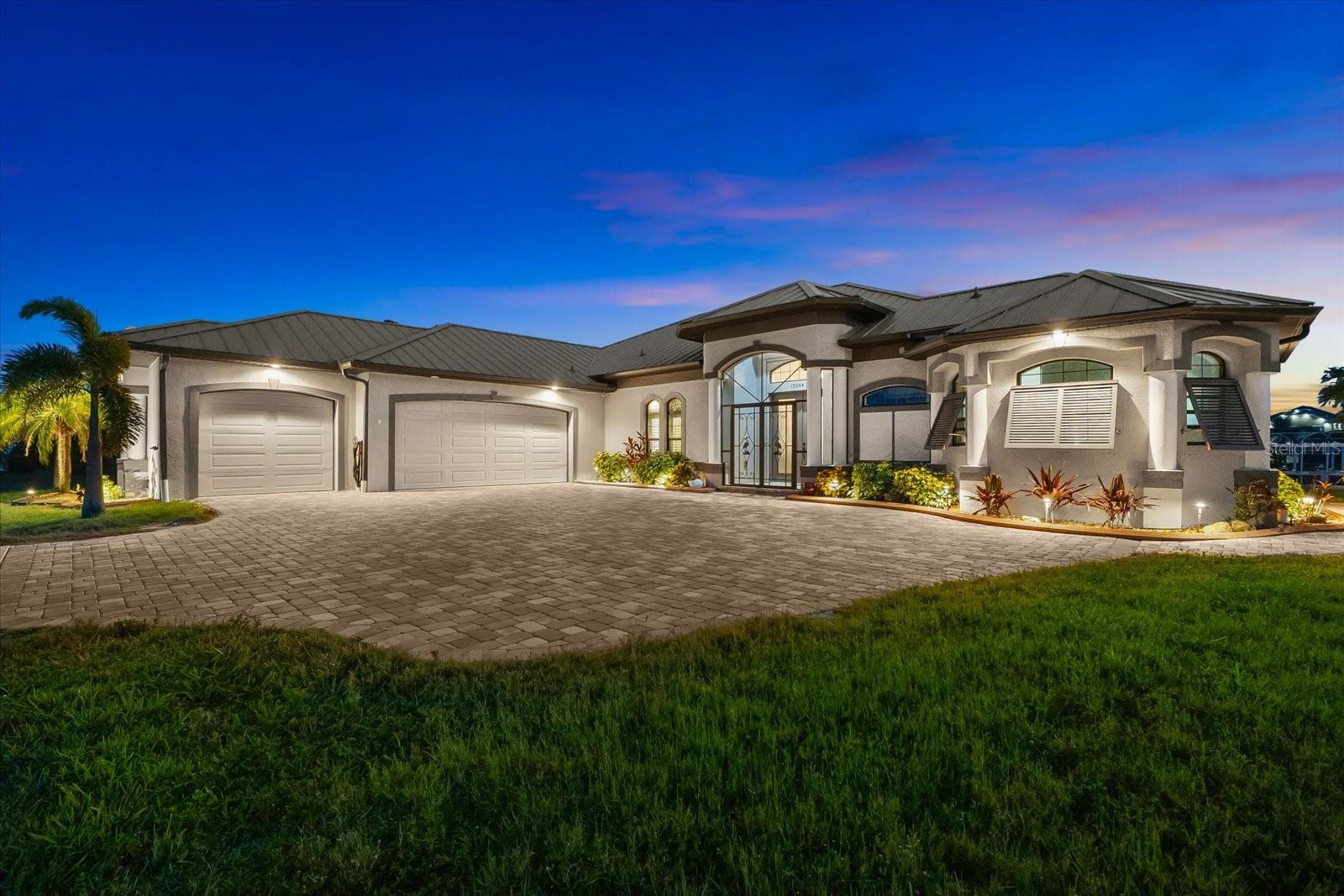 15044 San Domingo Blvd, Port Charlotte, FL 33981