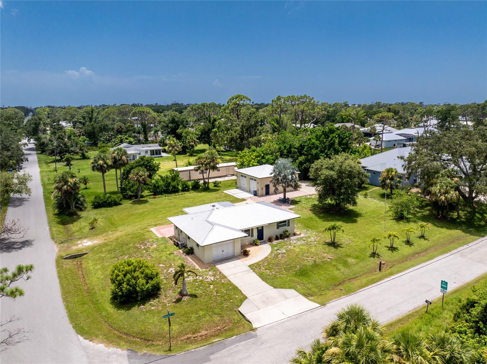 445 Stewart St, Englewood, FL 34223