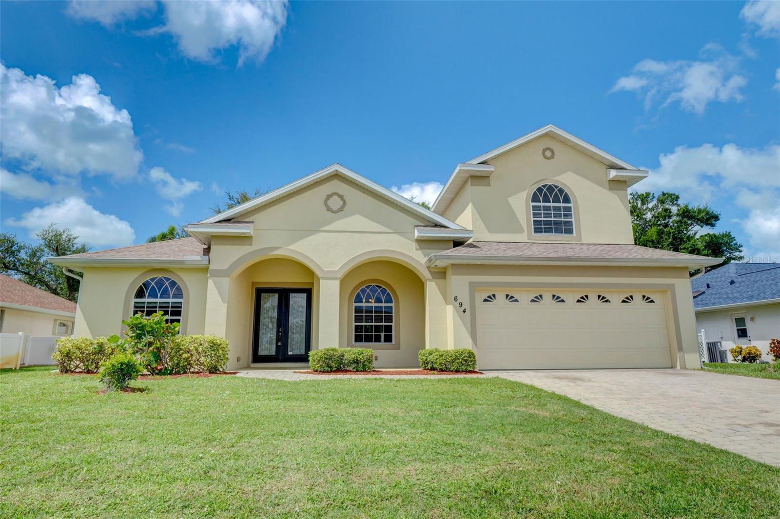694 Rotonda Cir, Rotonda West, FL 33947