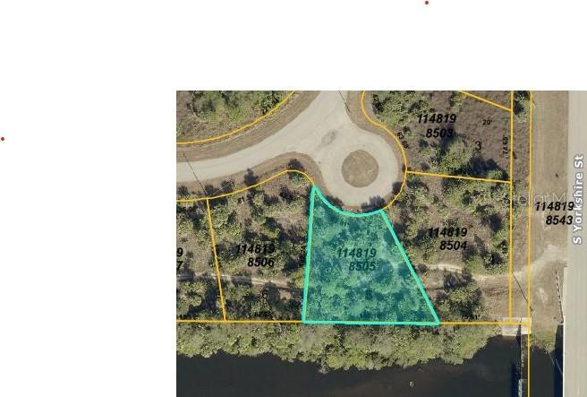 Mattox Cir, North Port, FL 34288