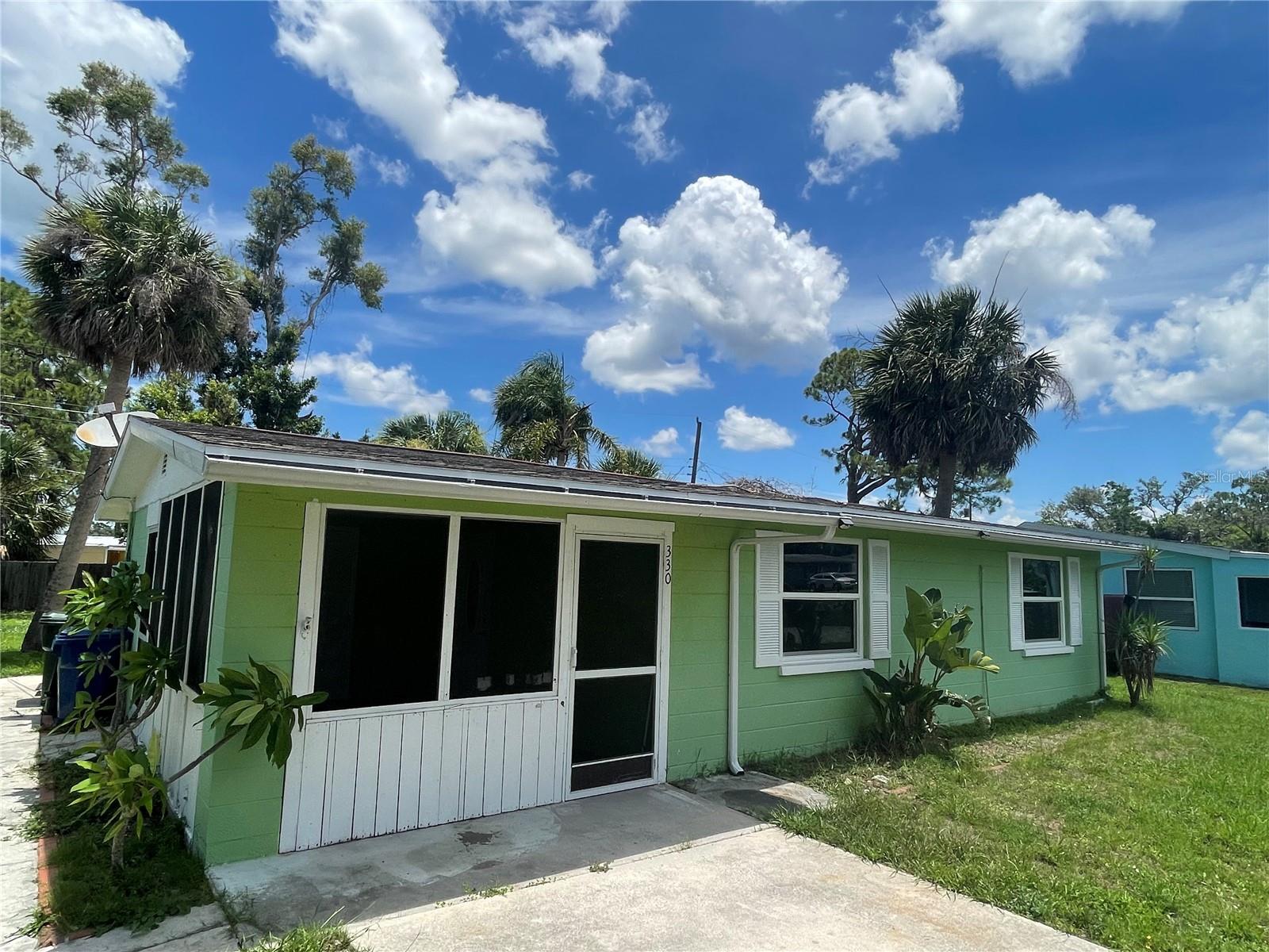 330 E Fray St, Englewood, FL 34223