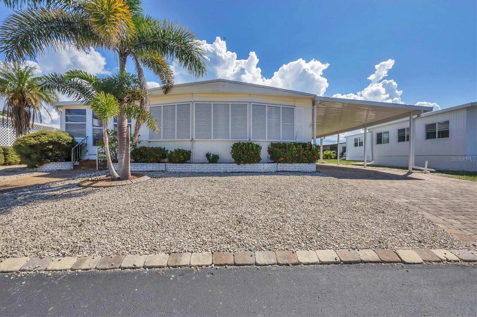 14 S Flora Vista St, Englewood, FL 34223