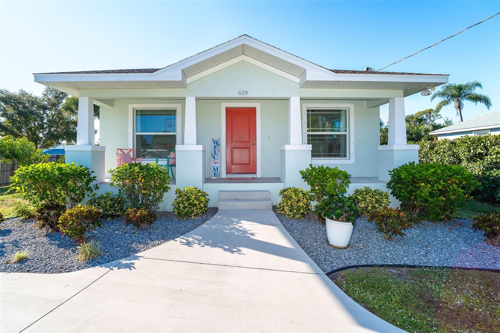 639 Yale St, Englewood, FL 34223