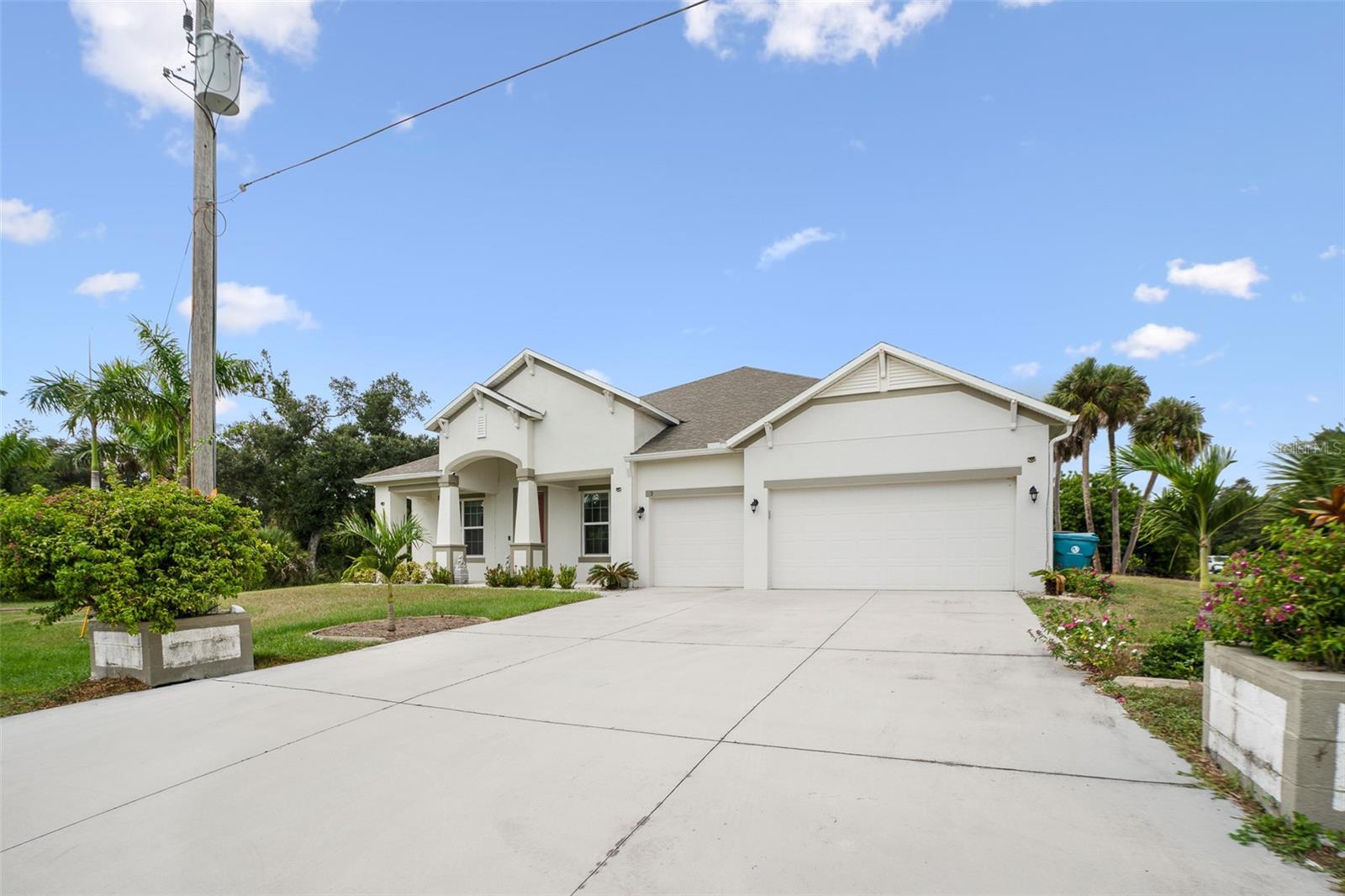 9 Evaro Dr, Port Charlotte, FL 33954