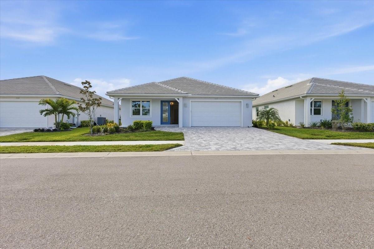 5217 Willow Lake Ct, Sarasota, FL 34233