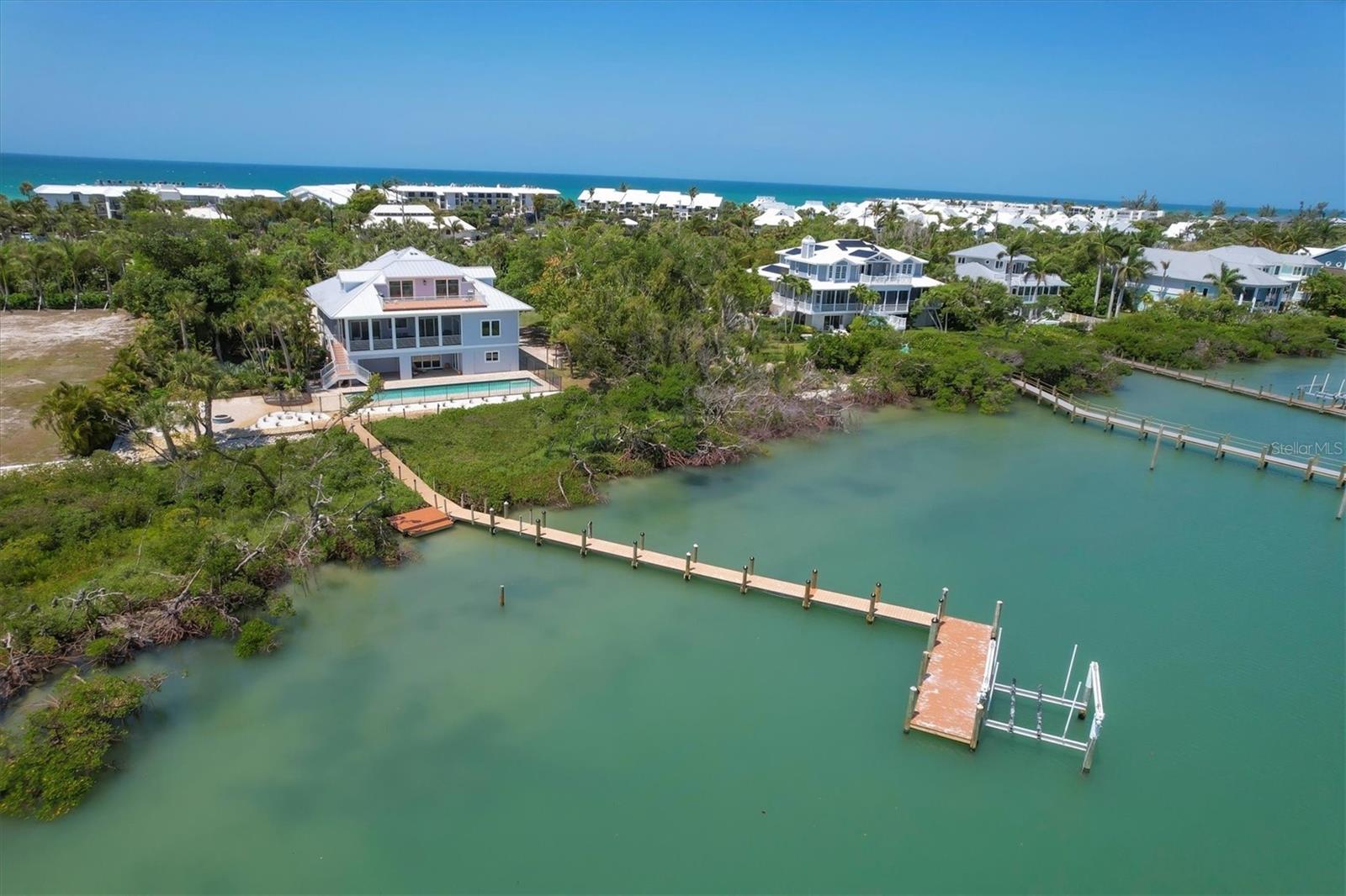 19 Grouper Hole Dr, Boca Grande, FL 33921
