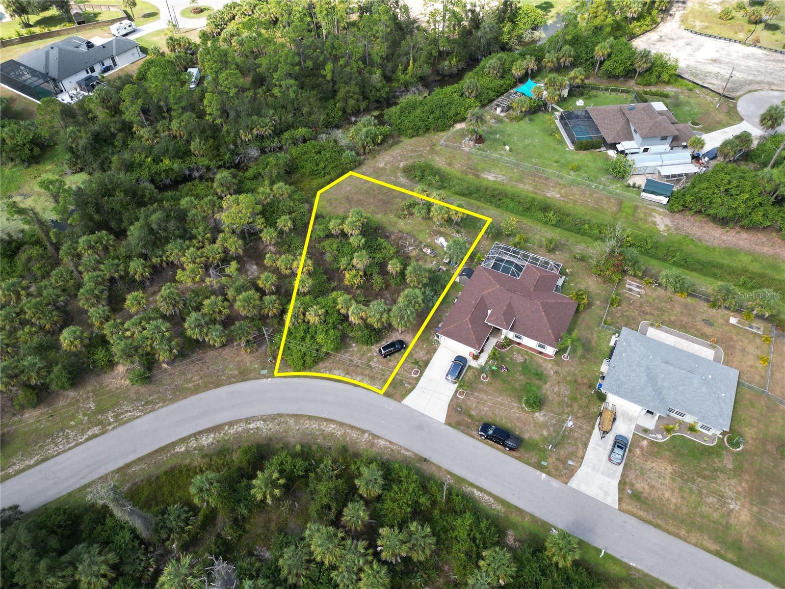 Manheim Ave, North Port, FL 34286