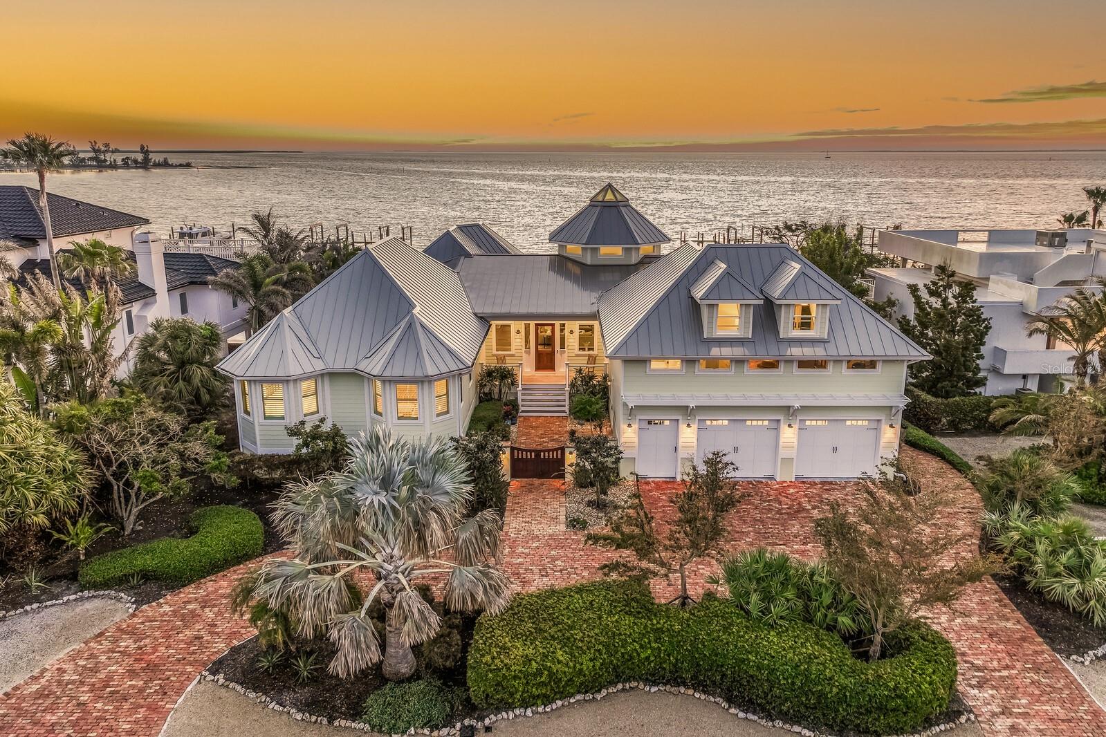 1636 Treasure Ln, Boca Grande, FL 33921