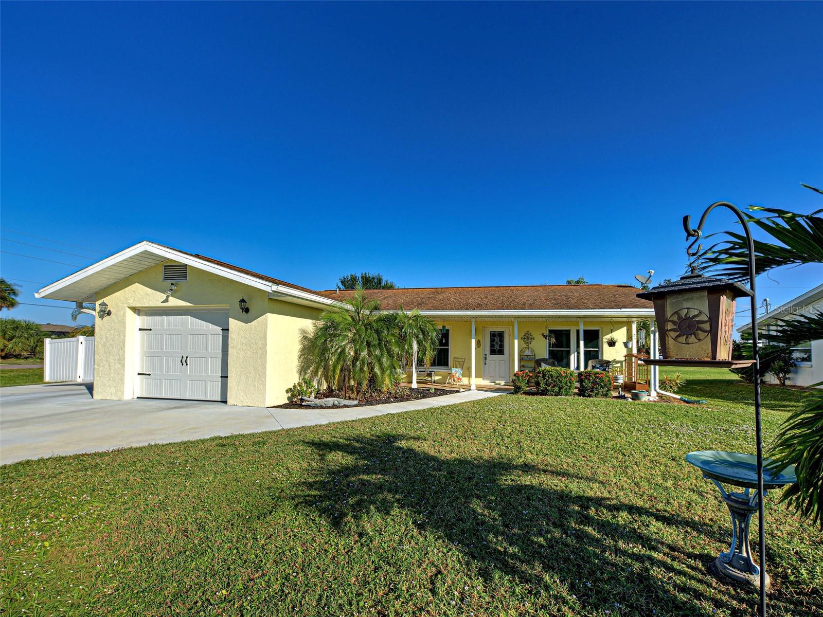 790 Coral Way, Englewood, FL 34223