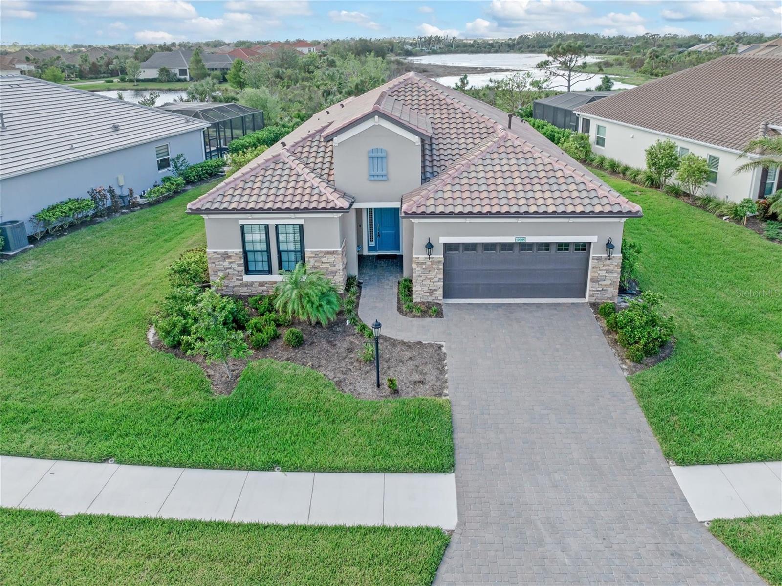 10985 Trevino St, Englewood, FL 34223