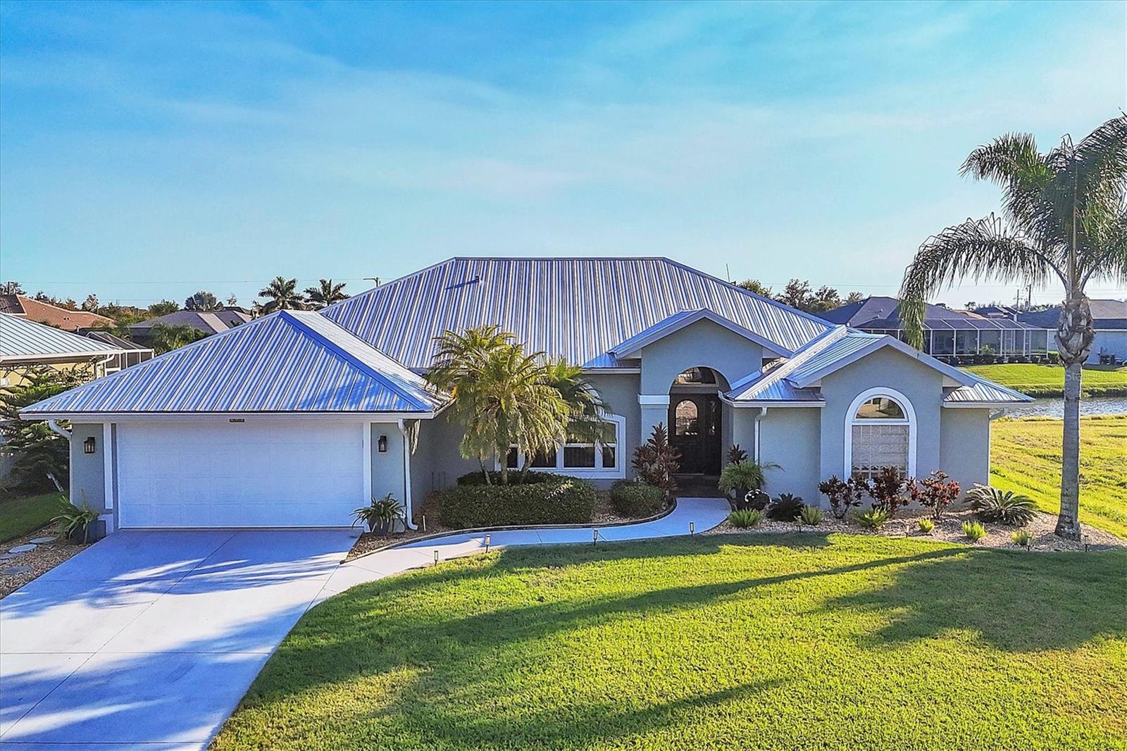 126 White Marsh Ln, Rotonda West, FL 33947