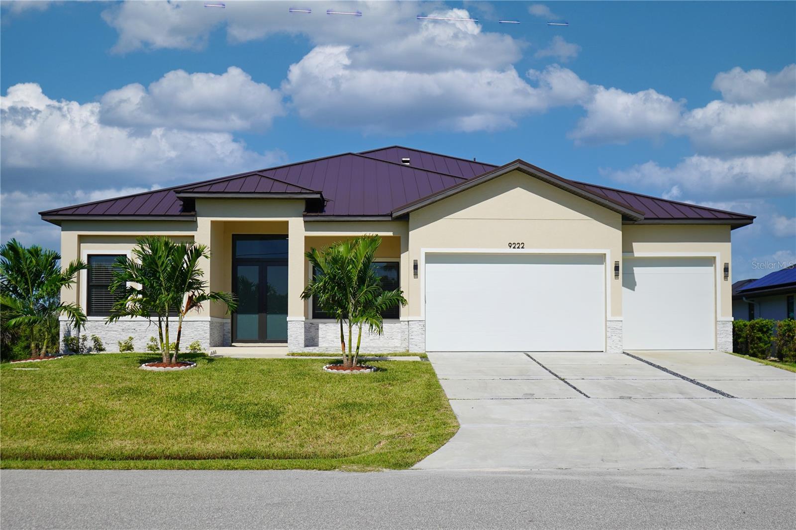 9222 Rosebud Cir, Port Charlotte, FL 33981