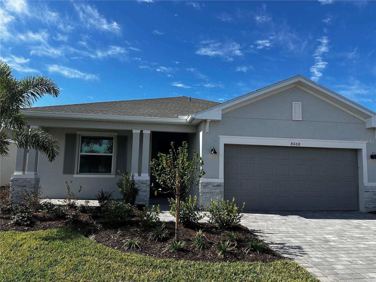 8068 Saint Kitts Cir, Englewood, FL 34224