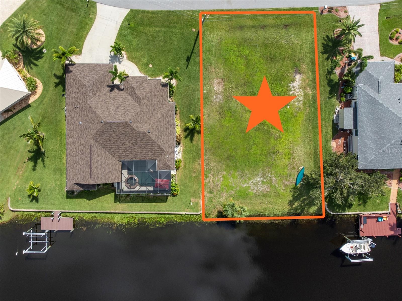 15666 Stuart Cir, Port Charlotte, FL 33981
