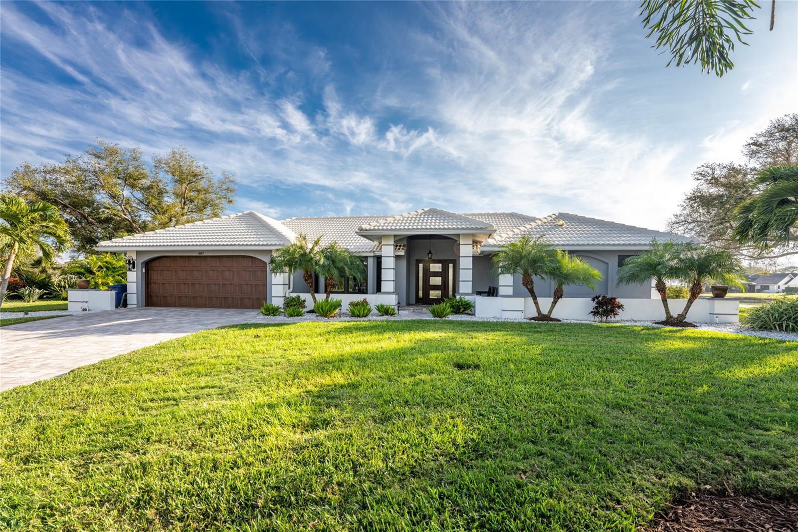487 Dover Cir, Englewood, FL 34223
