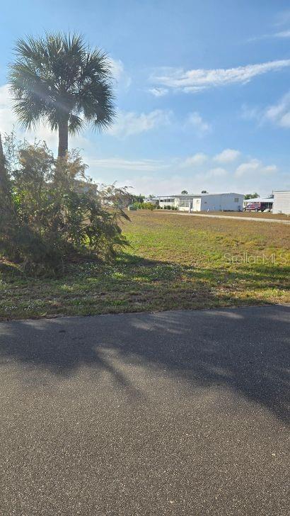 1365 Sanderling Dr, Englewood, FL 34224