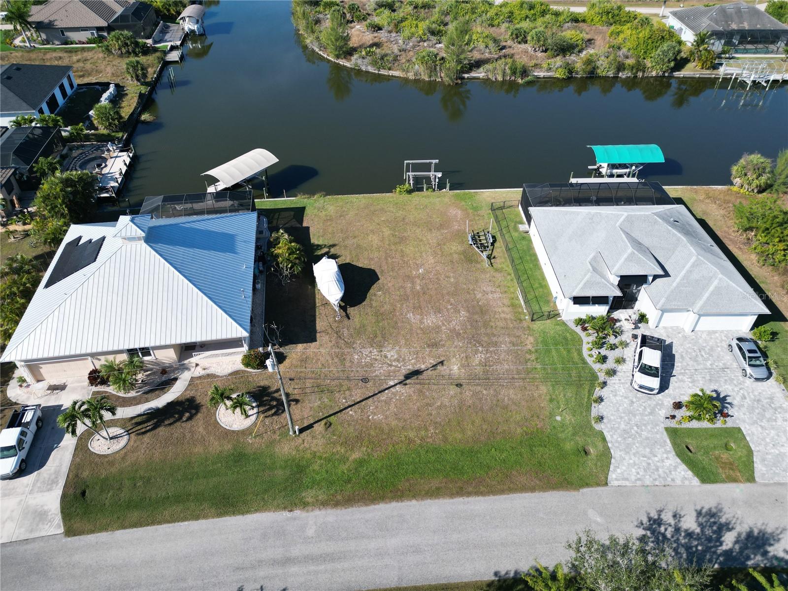 8050 Arlewood Cir, Port Charlotte, FL 33981