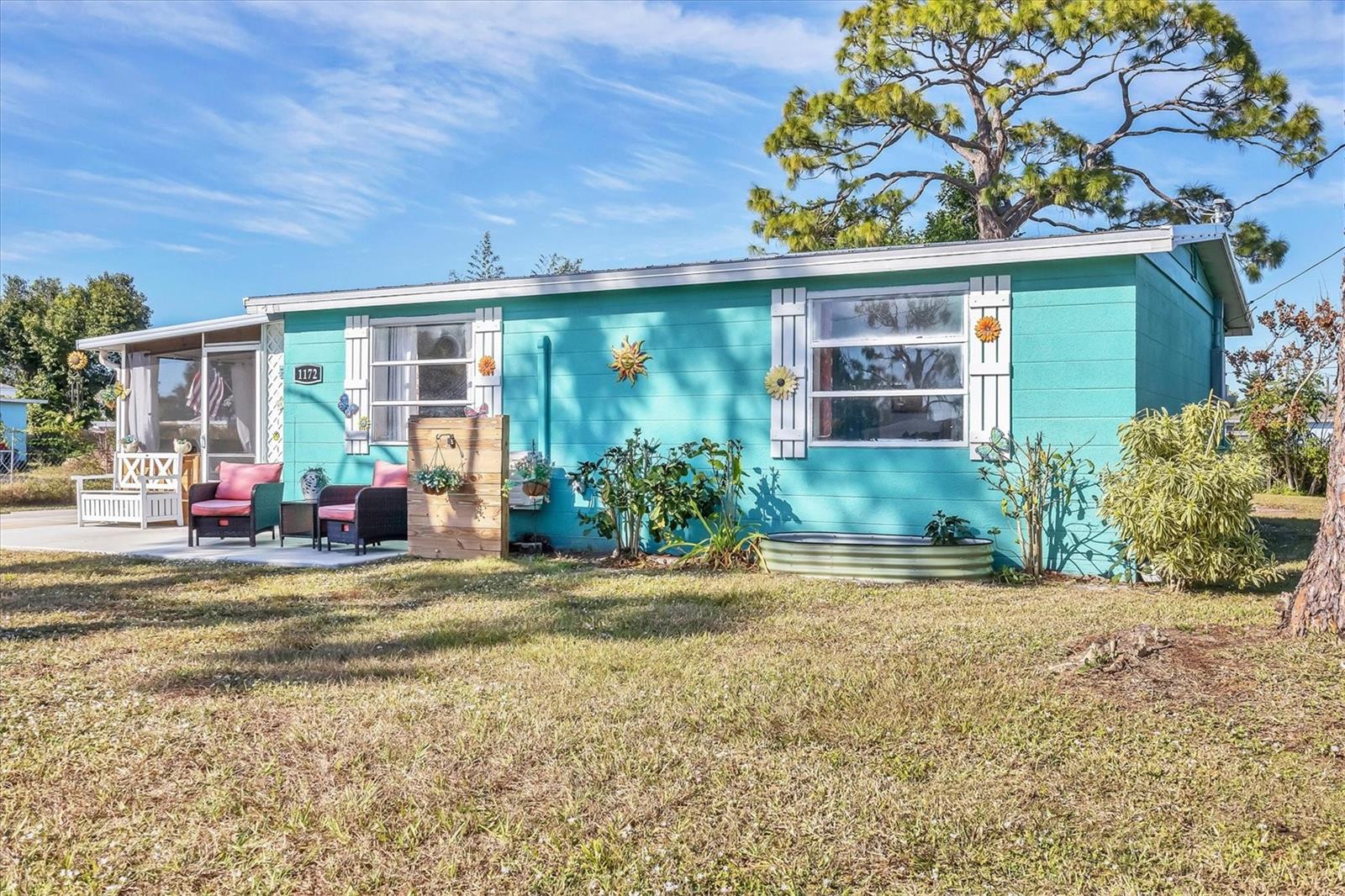 1172 Edgemere Pl, Englewood, FL 34224
