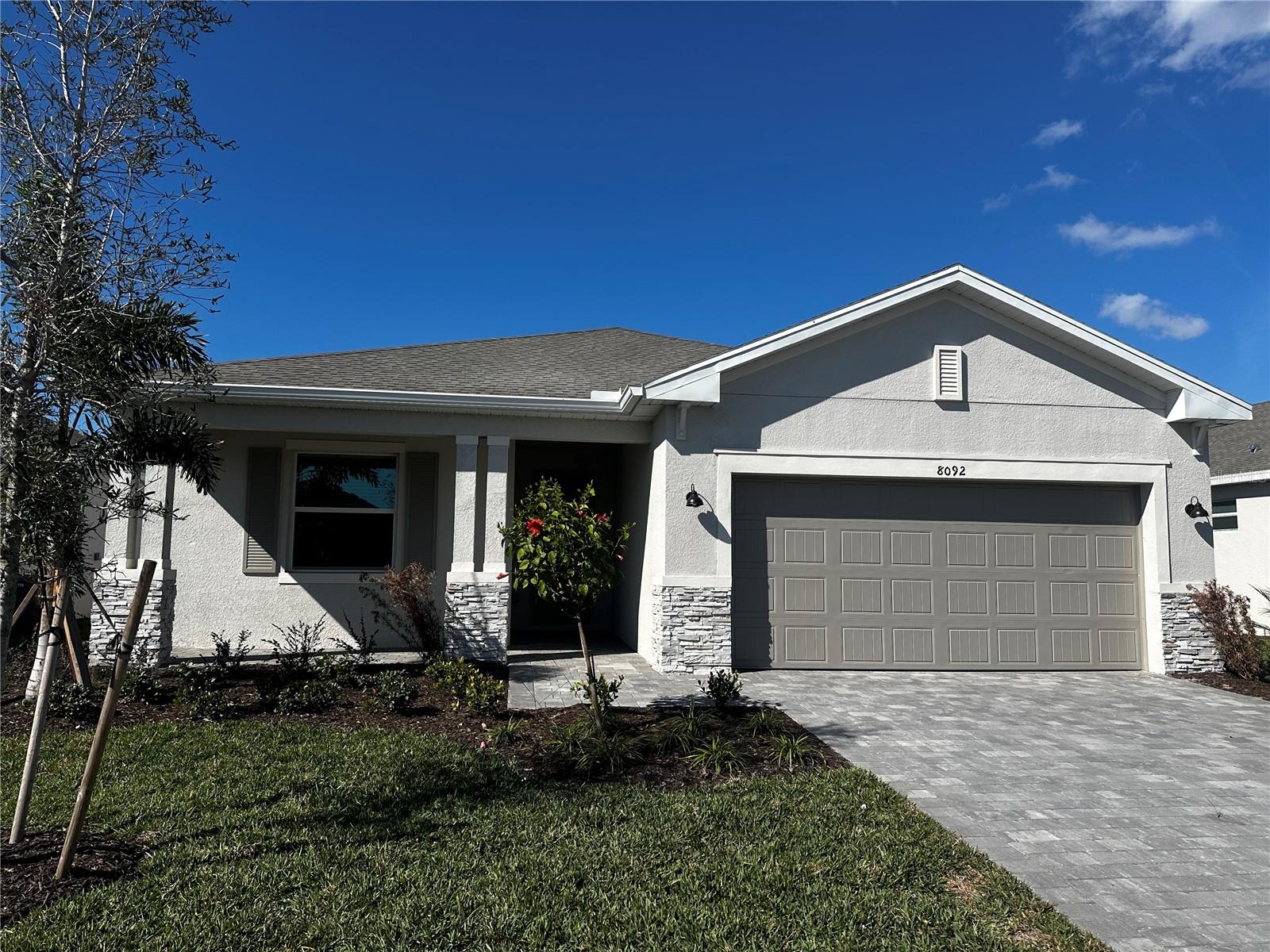 8092 Saint Kitts Cir, Englewood, FL 34224