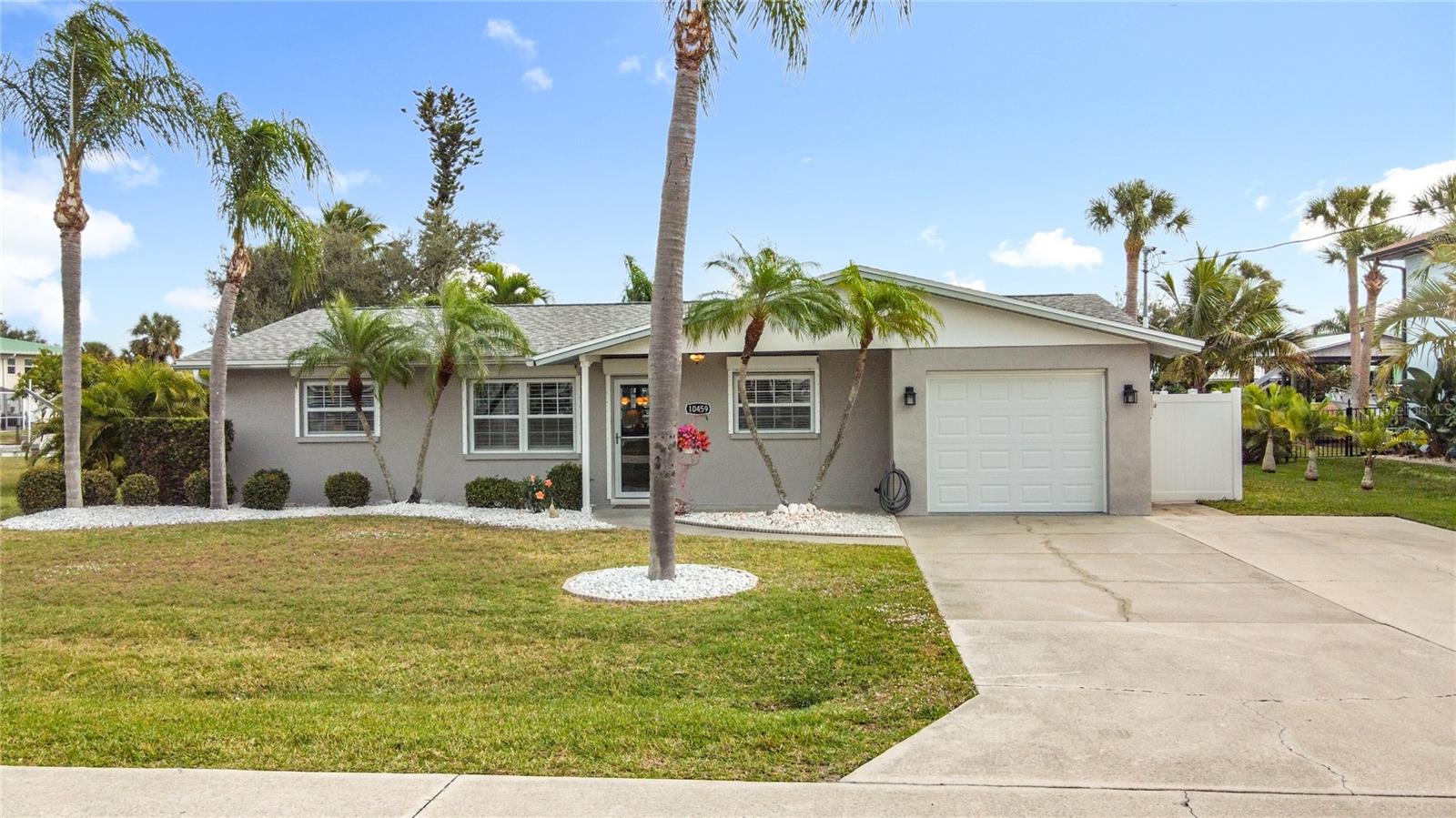 10459 Marion St, Englewood, FL 34224