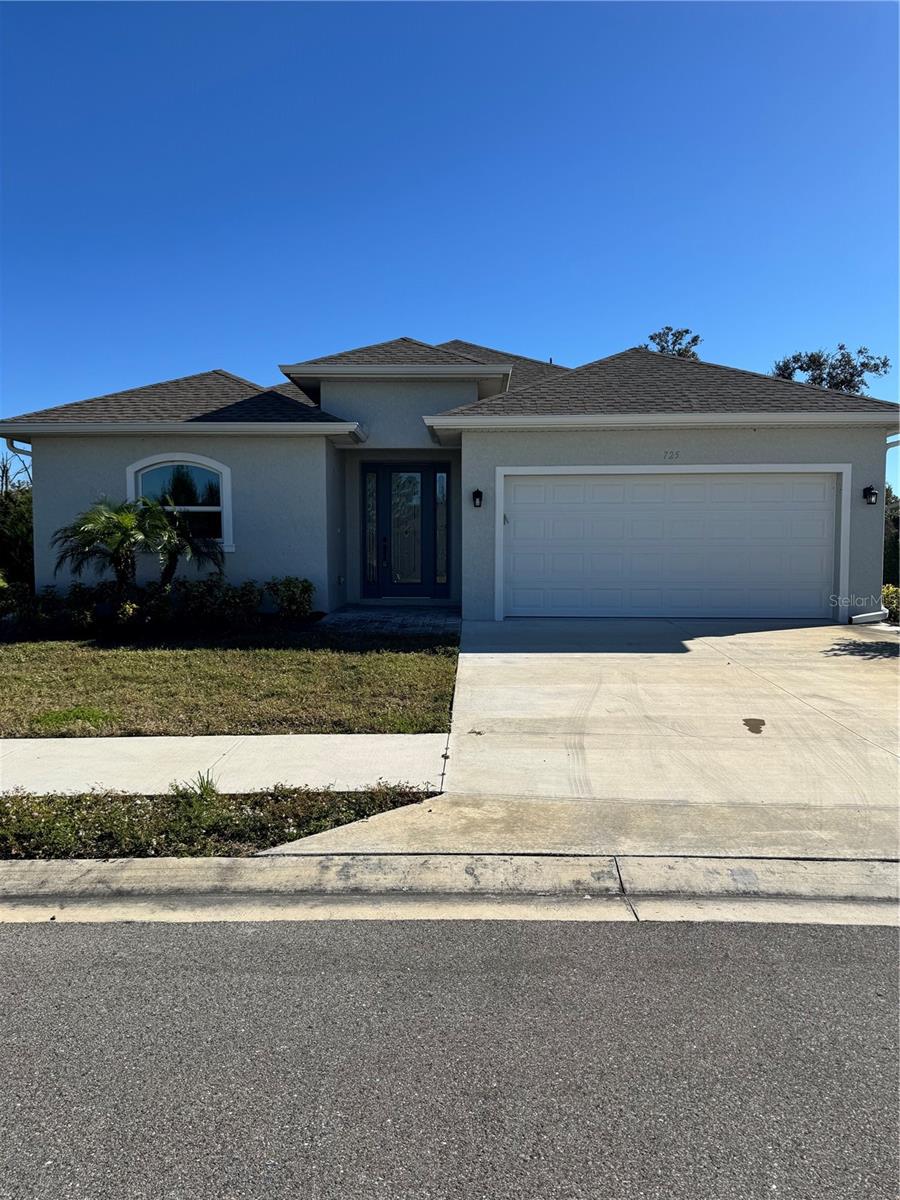 720 Redbud Ct, Englewood, FL 34223