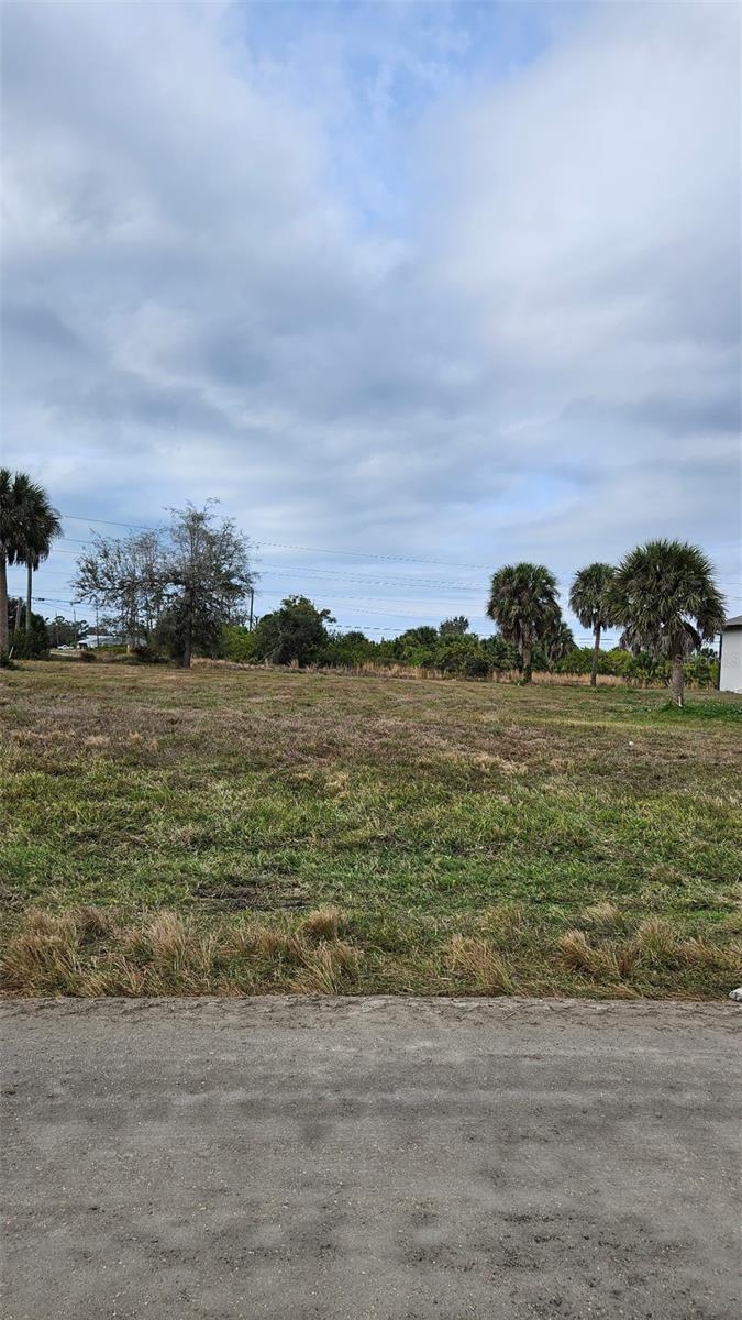 279 Boundary Blvd, Rotonda West, FL 33947