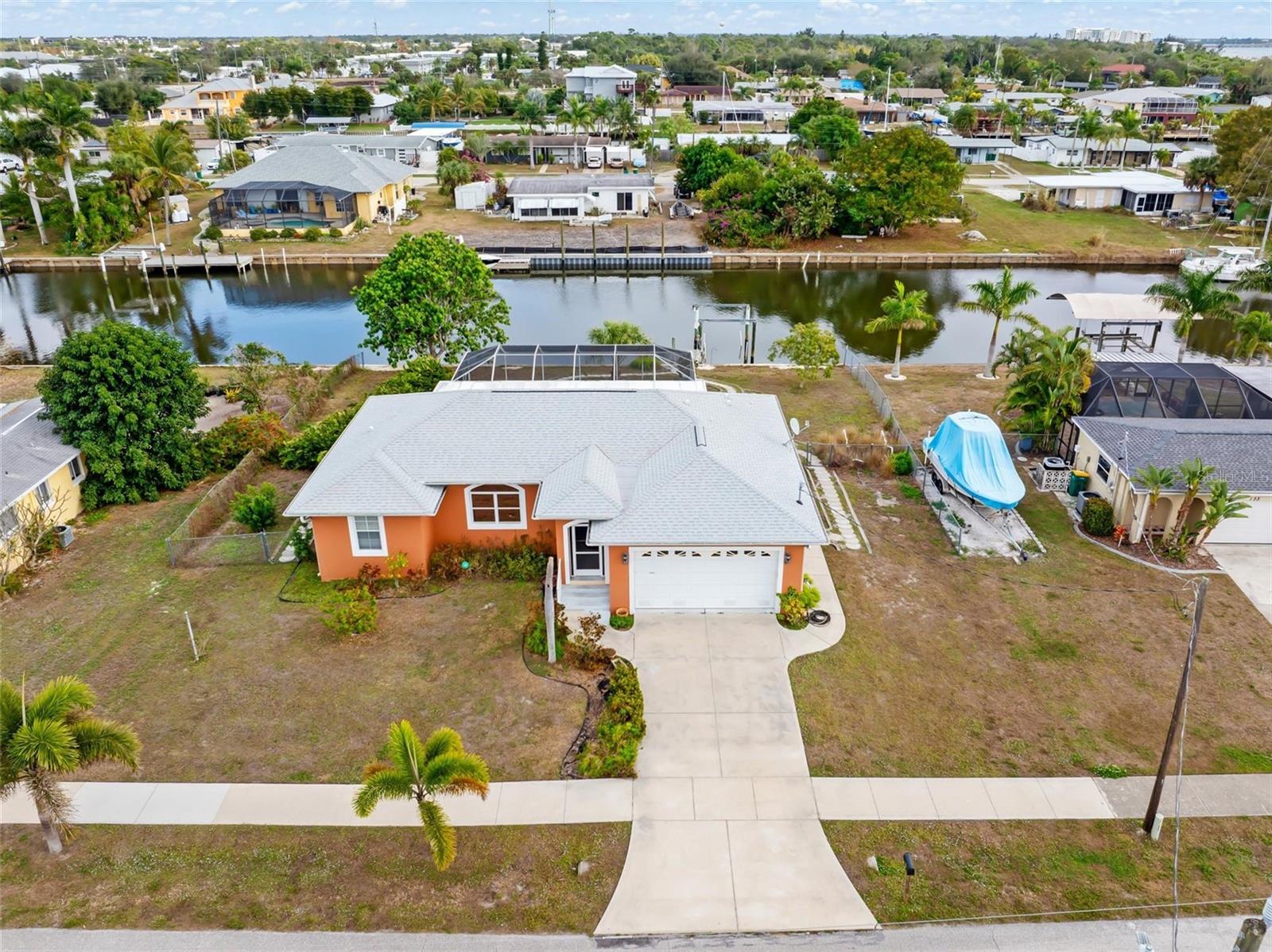 125 Baldwin Ct Se, Port Charlotte, FL 33952
