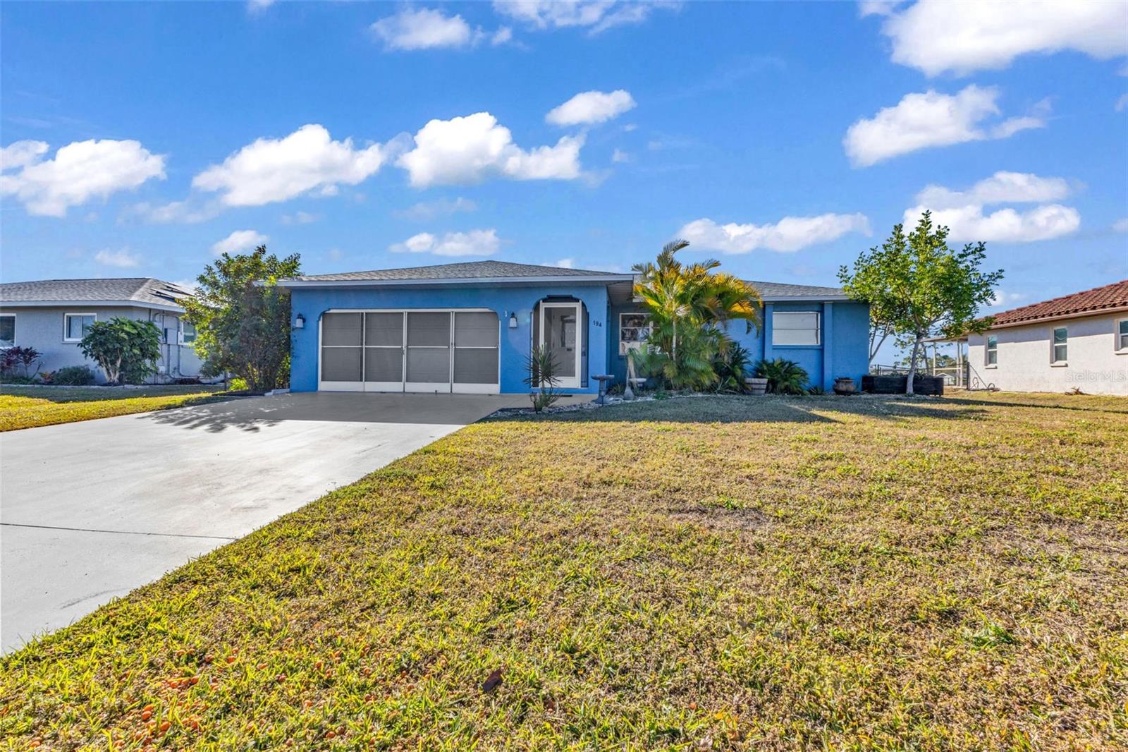 194 Caddy Rd, Rotonda West, FL 33947