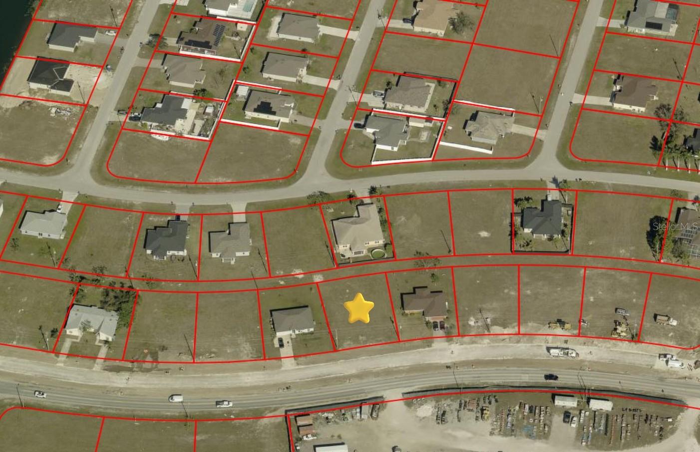 621 Diplomat Pkwy E, Cape Coral, FL 33909