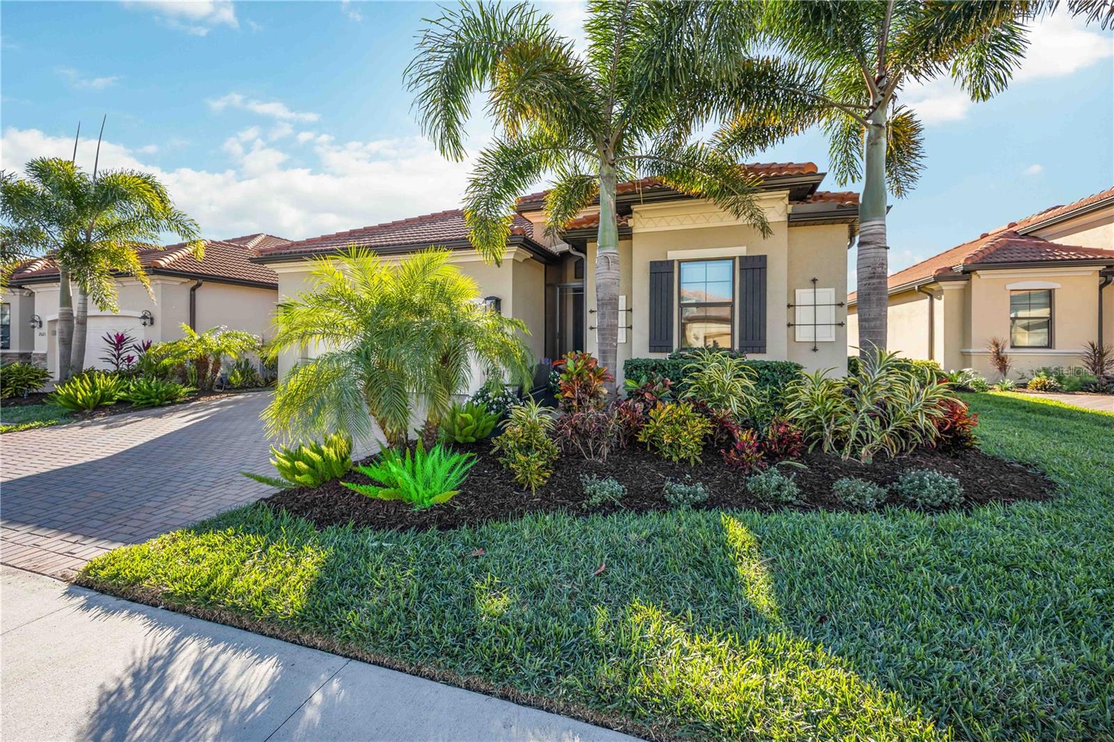 25119 Spartina Dr, Venice, FL 34293