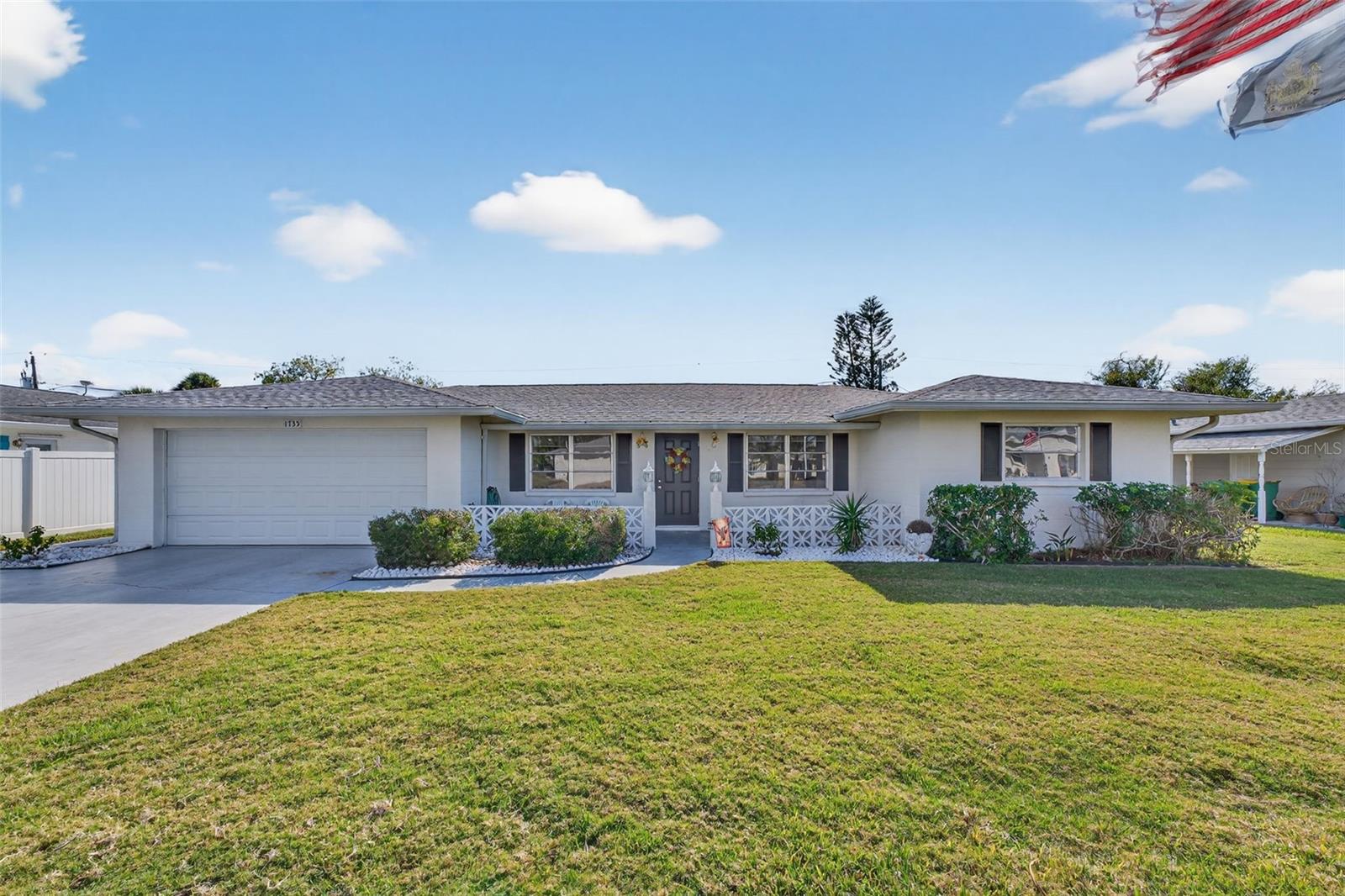 1735 Loralin Dr, Englewood, FL 34223