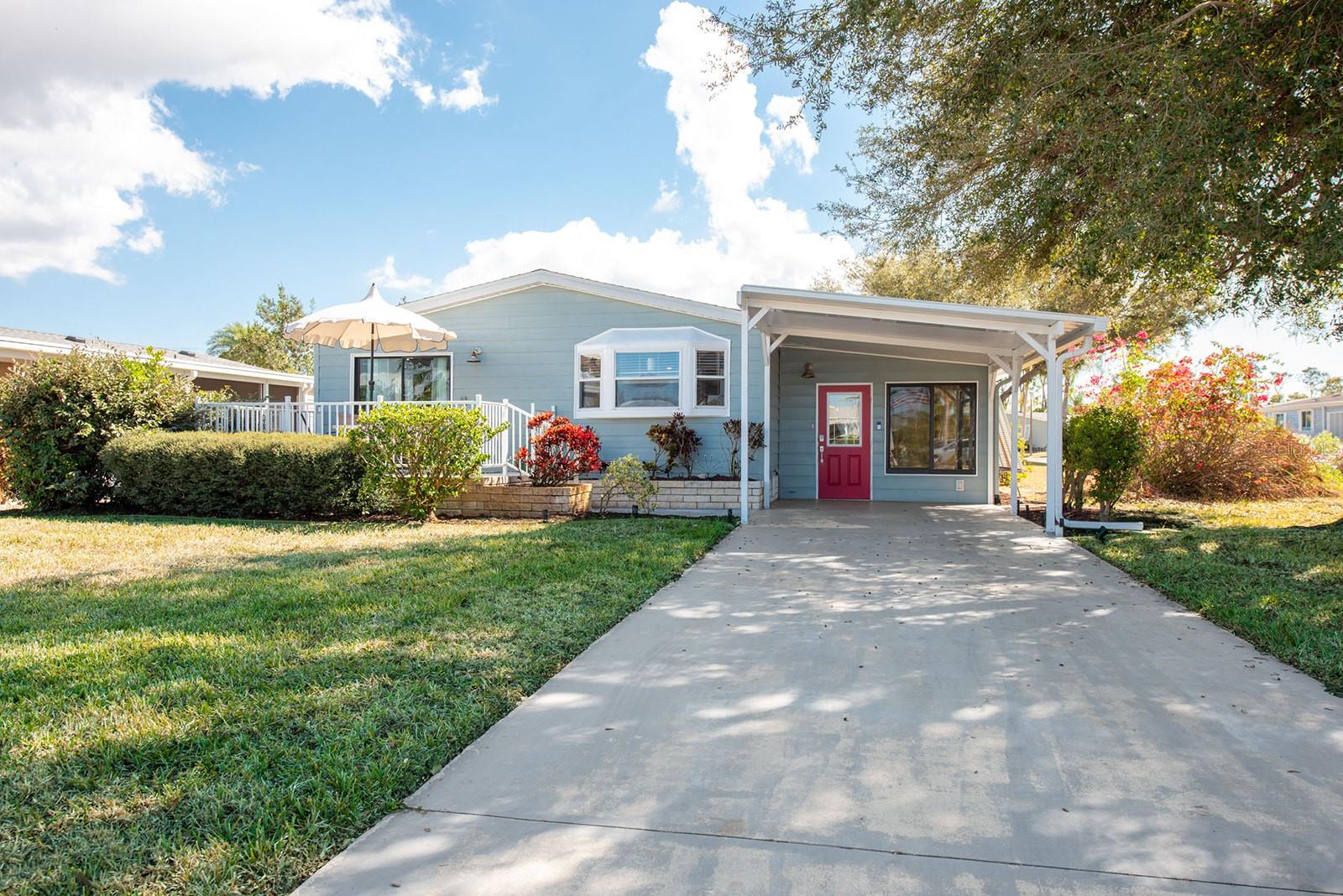 707 Tangerine Woods Blvd, Englewood, FL 34223