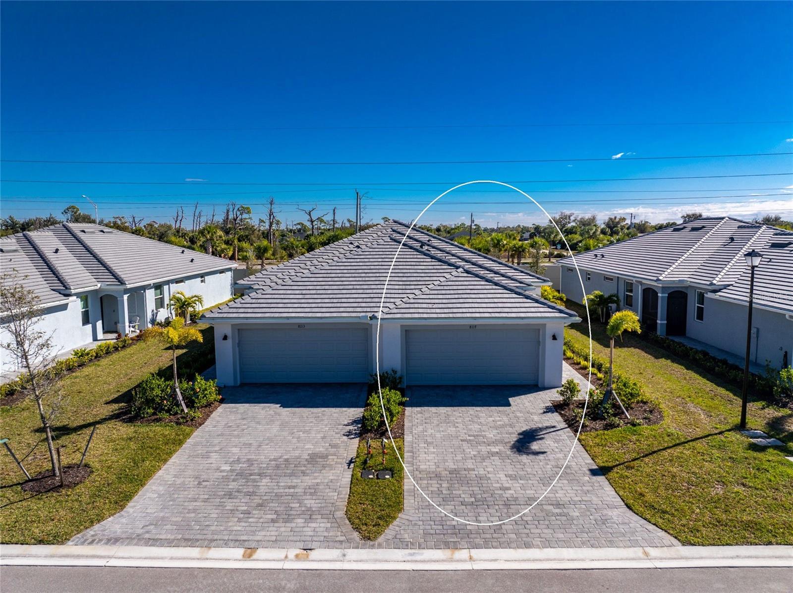8117 Shore Lake Dr, Englewood, FL 34224