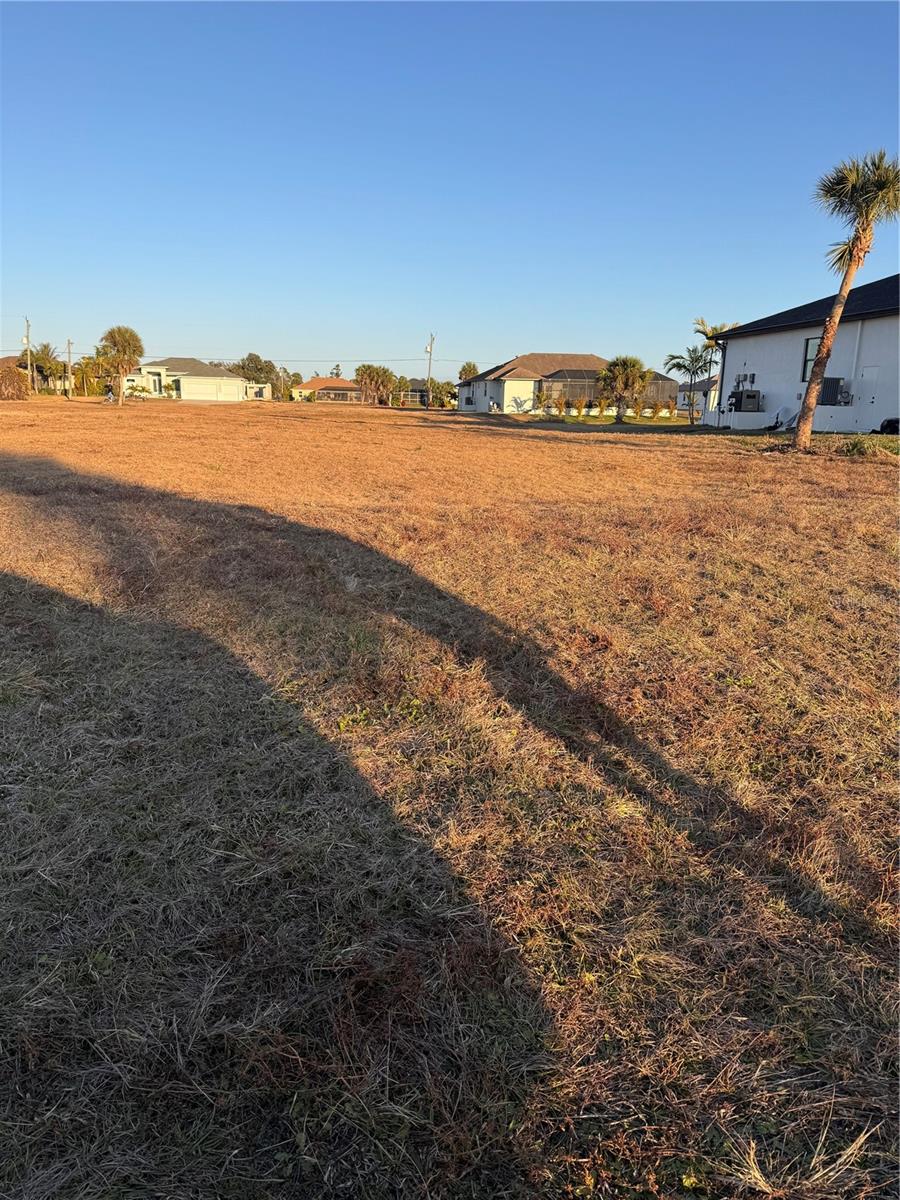 215 Rotonda Blvd S, Rotonda West, FL 33947