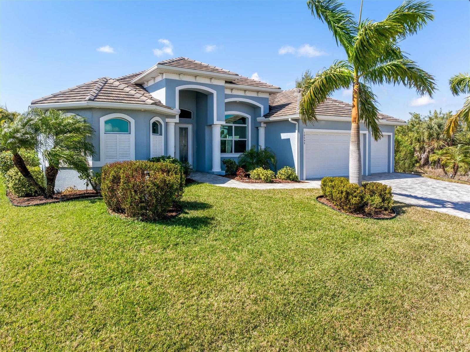 10542 Rainsville St, Port Charlotte, FL 33981
