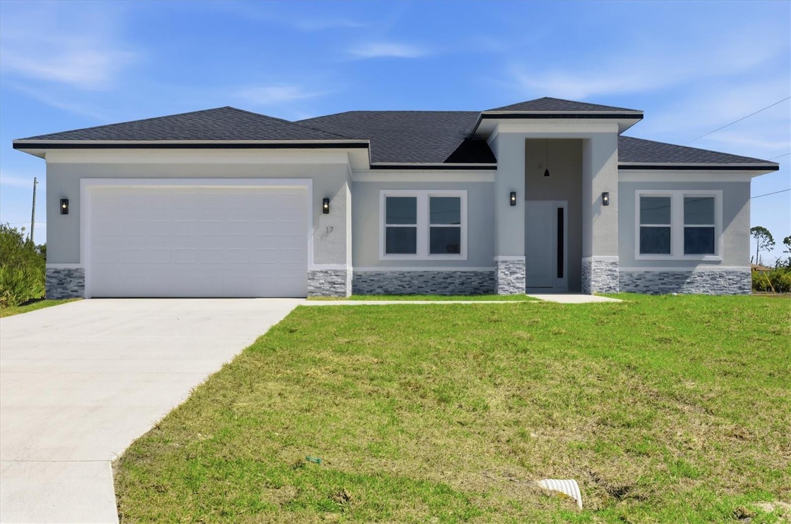 17 Beam Ct, Placida, FL 33946