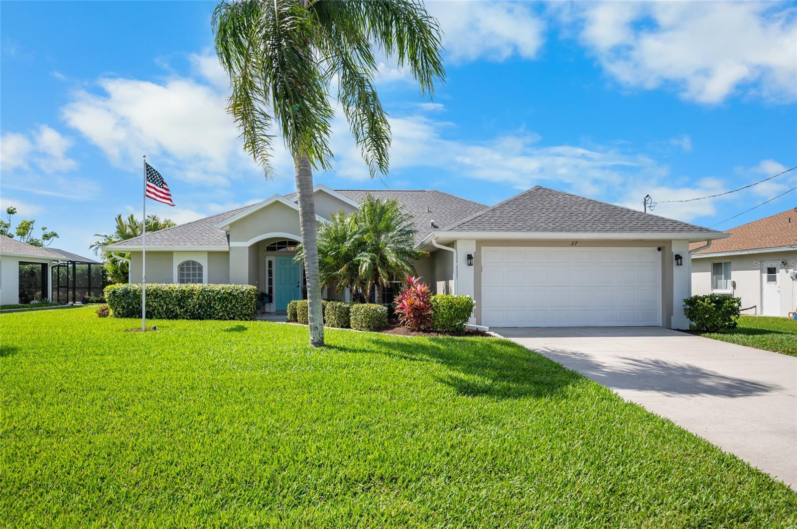 27 Mariner Ln, Rotonda West, FL 33947