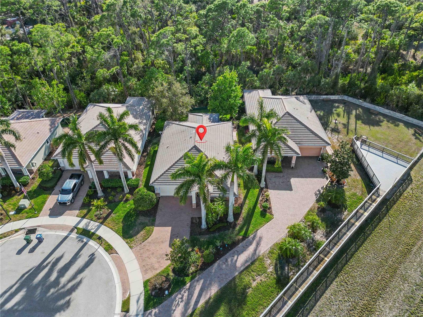 9707 Nostalgia Pl, Englewood, FL 34223