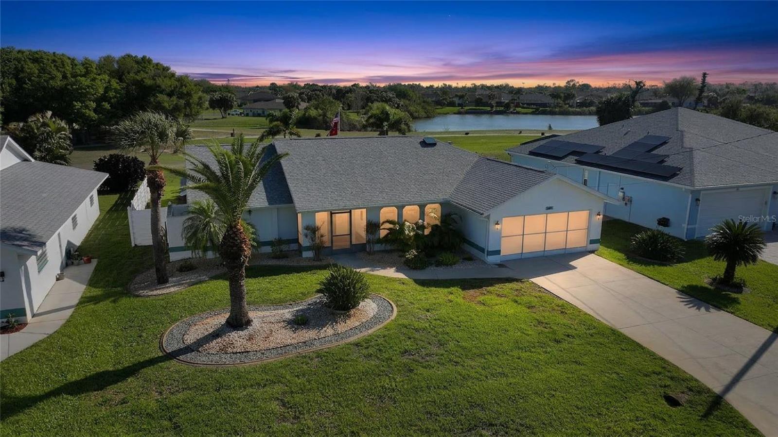 36 Pinehurst Ct, Rotonda West, FL 33947
