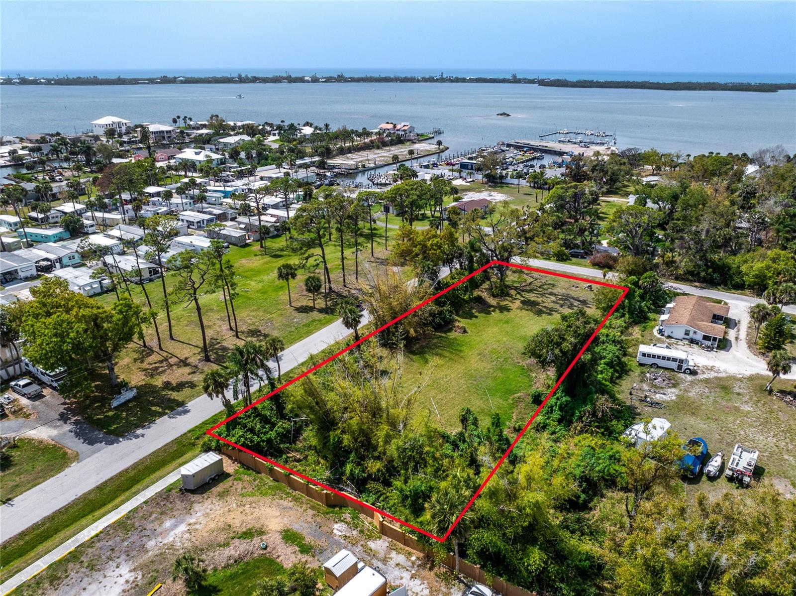 Pineapple St, Englewood, FL 34223