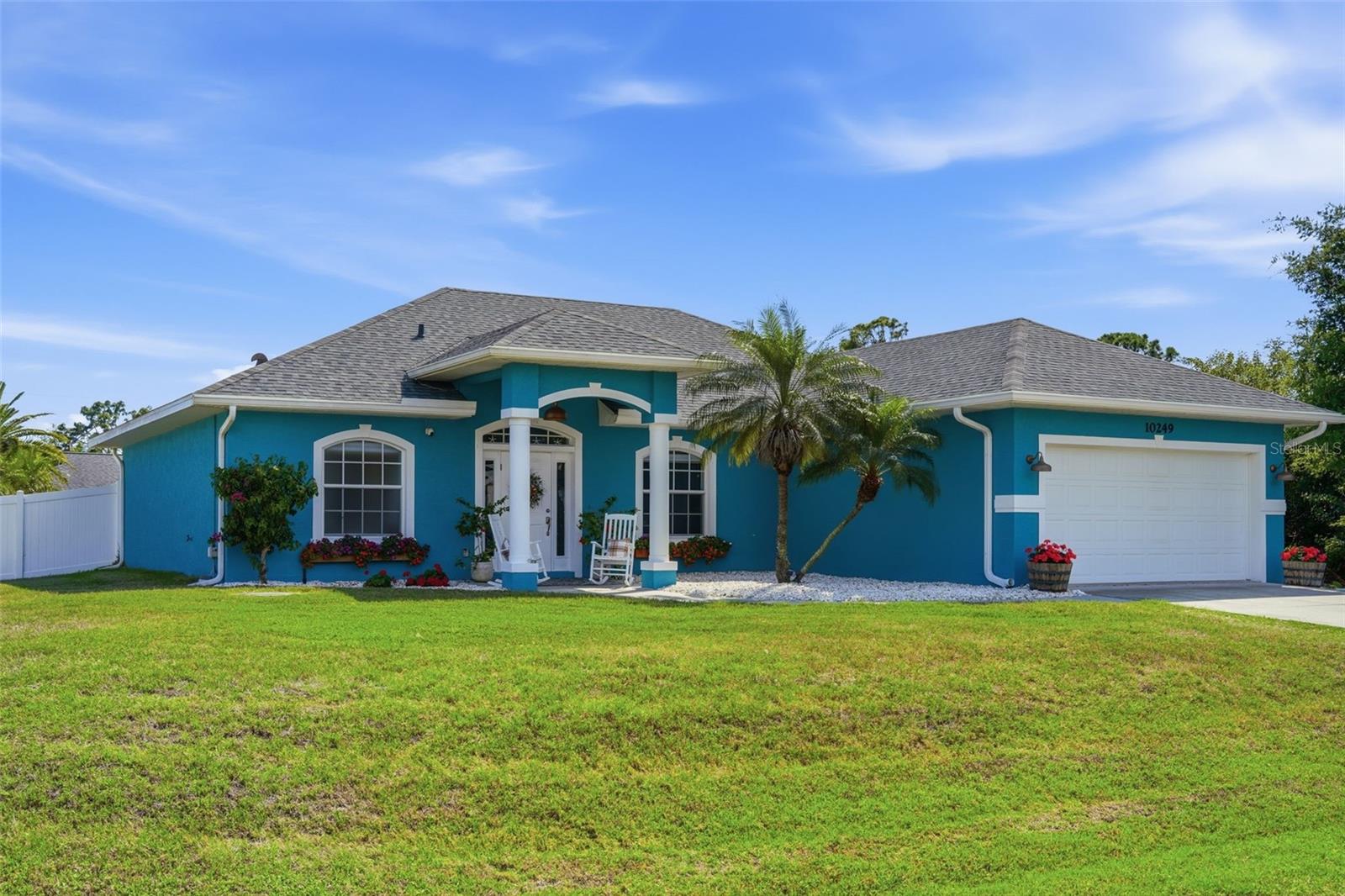 10249 Bay Ave, Englewood, FL 34224