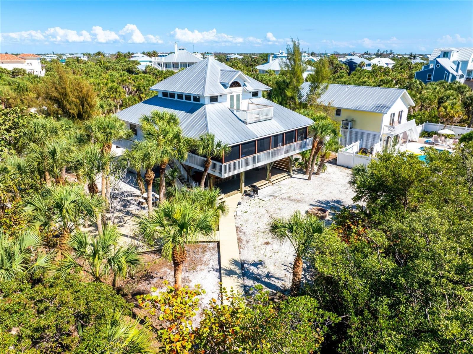 51 Palm Dr, Placida, FL 33946