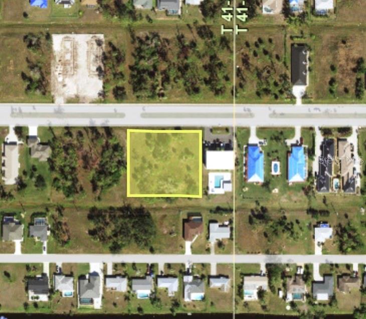 241 Rotonda Blvd W, Rotonda West, FL 33947