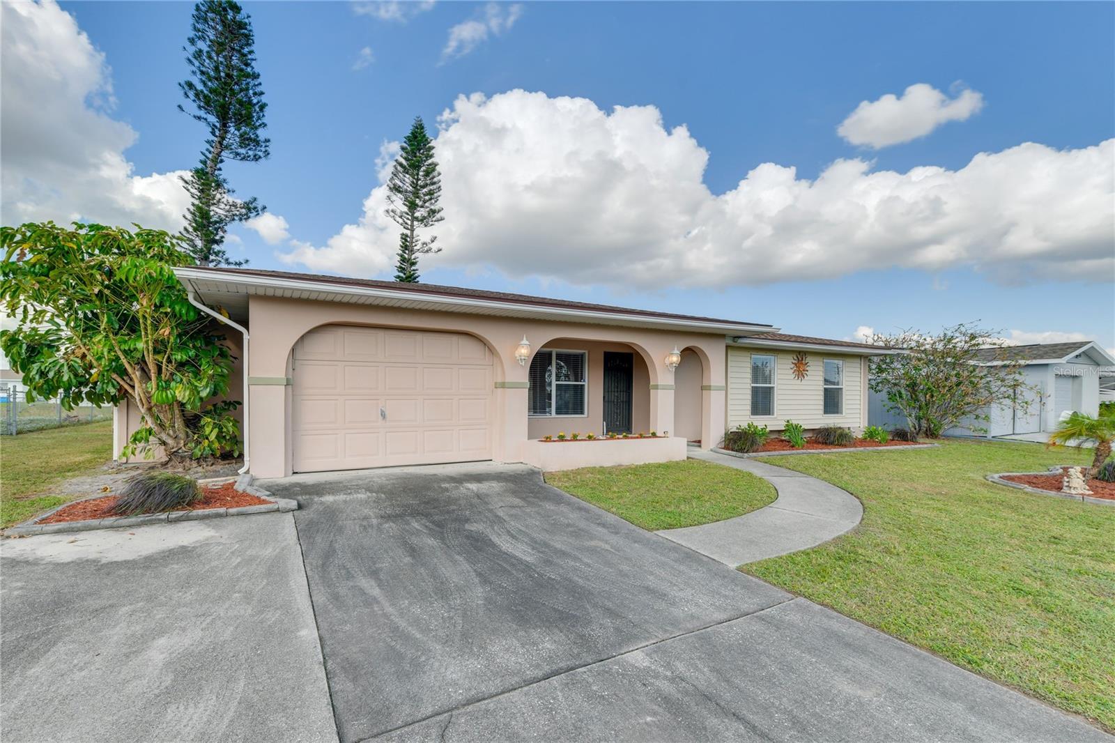 6222 Fabian Rd, North Port, FL 34287