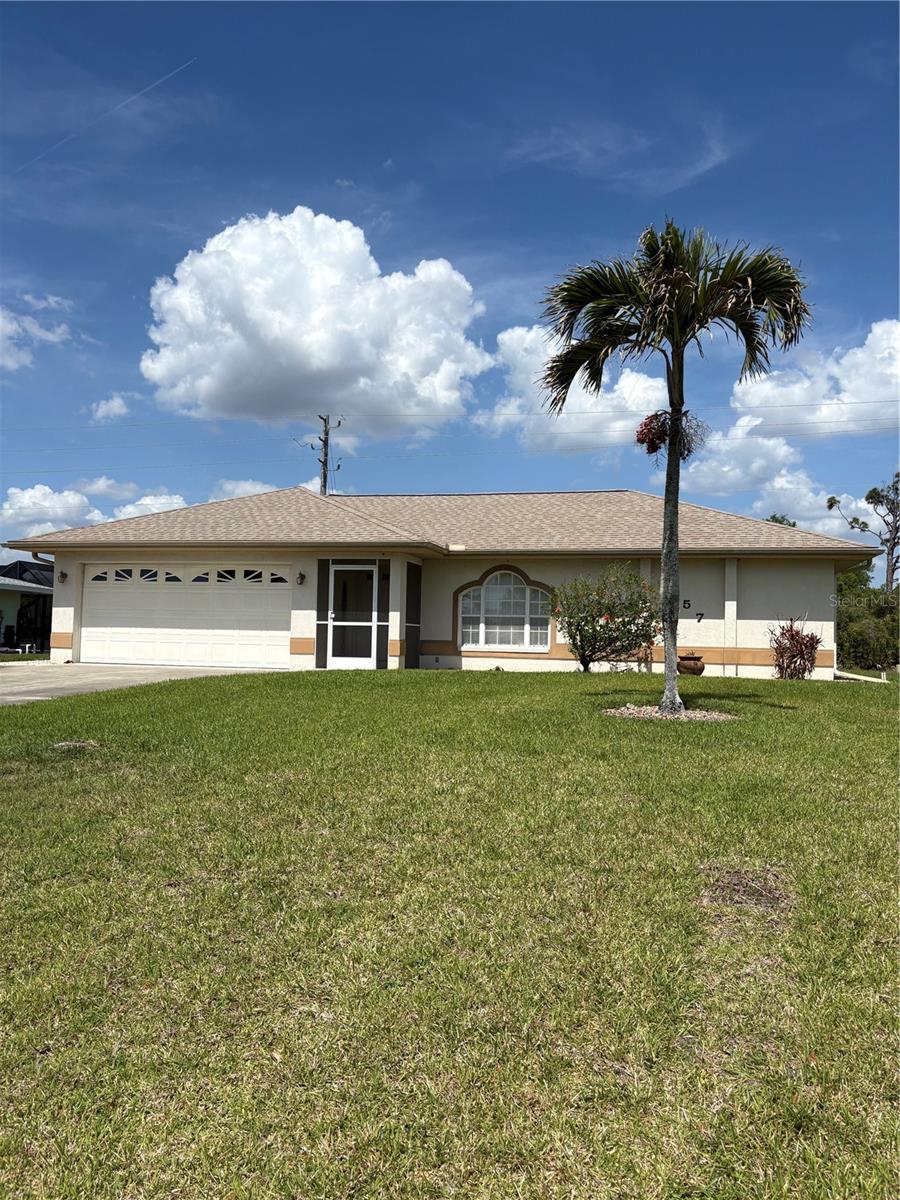 157 Annapolis Ln, Rotonda West, FL 33947