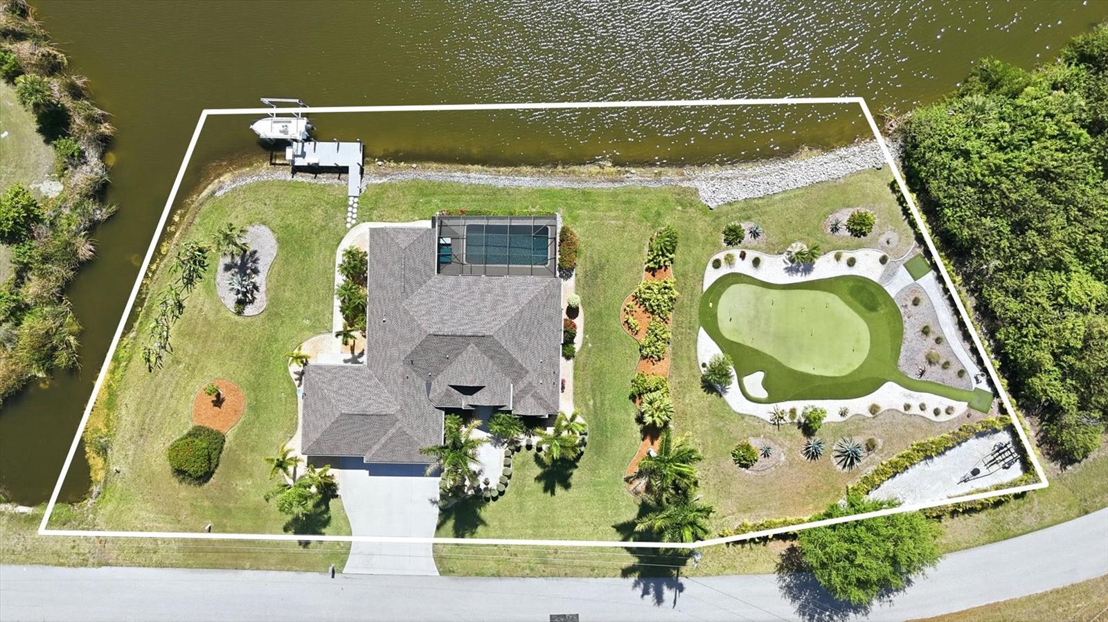 13561 Blake Dr, Port Charlotte, FL 33981