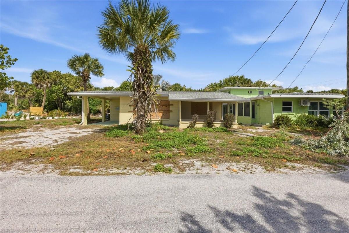 80 Coquina Ln, Englewood, FL 34223