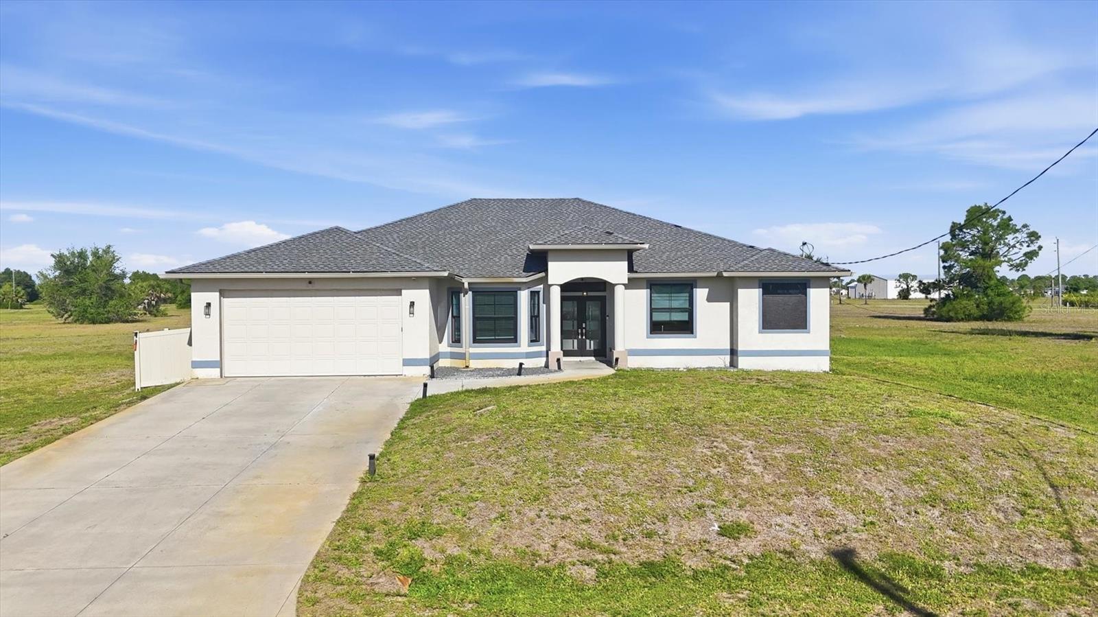 20 Brig Cir E, Placida, FL 33946